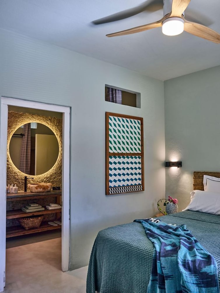 Gare du Nord Hotel — Hotel rooms in Sant Joan de Labritja, Balearic Islands
