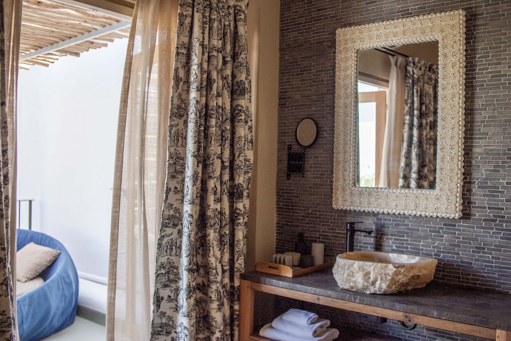 Gare du Nord Hotel — Hotel rooms in Sant Joan de Labritja, Balearic Islands