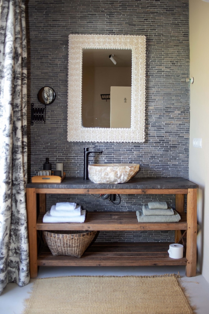 Gare du Nord Hotel — Hotel rooms in Sant Joan de Labritja, Balearic Islands