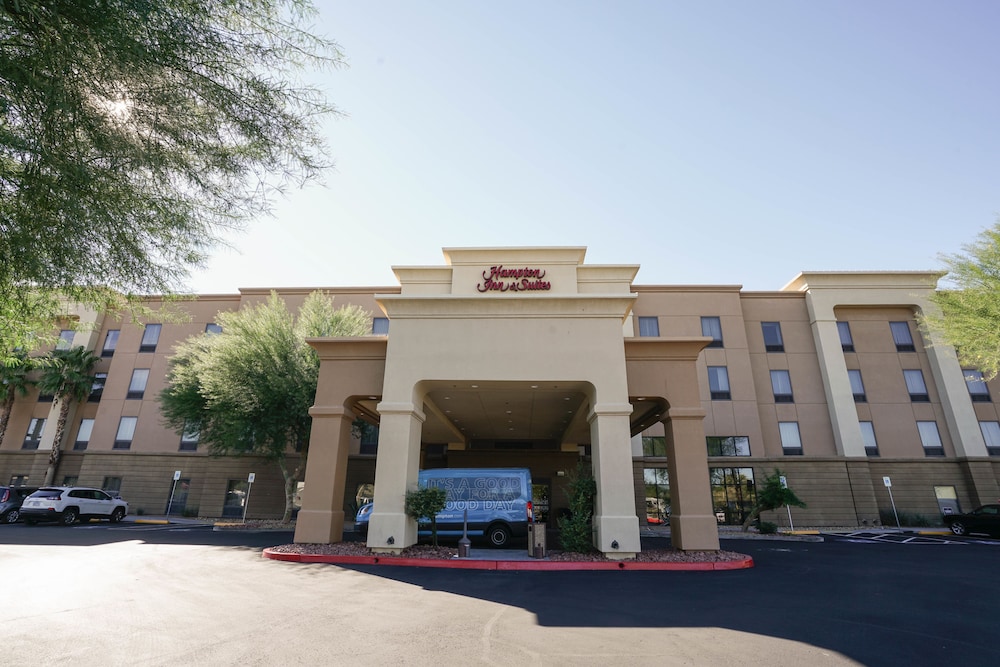 Hampton Inn & Suites Las Vegas Airport — Hotel building in Las Vegas, Nevada