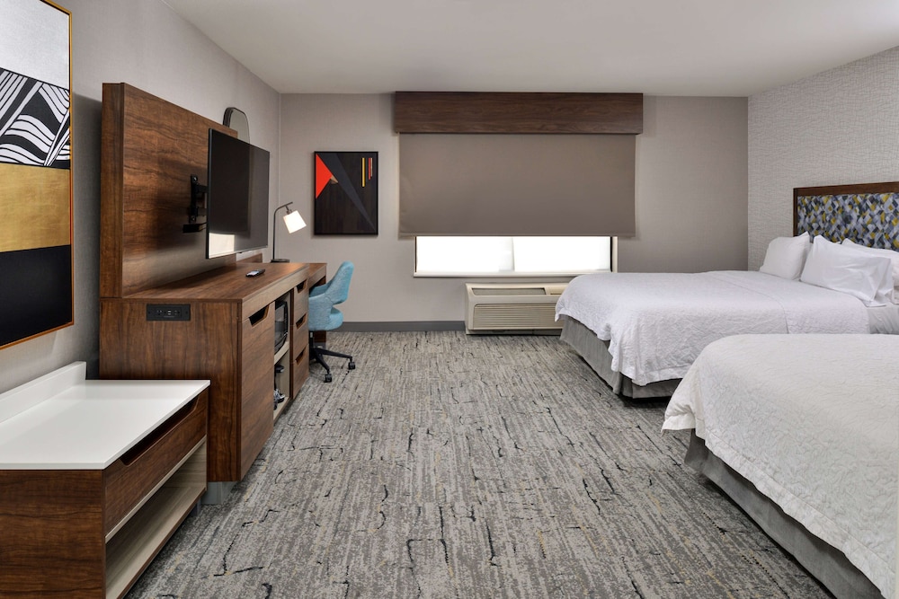 Hampton Inn & Suites Las Vegas Airport — Hotel rooms in Las Vegas, Nevada