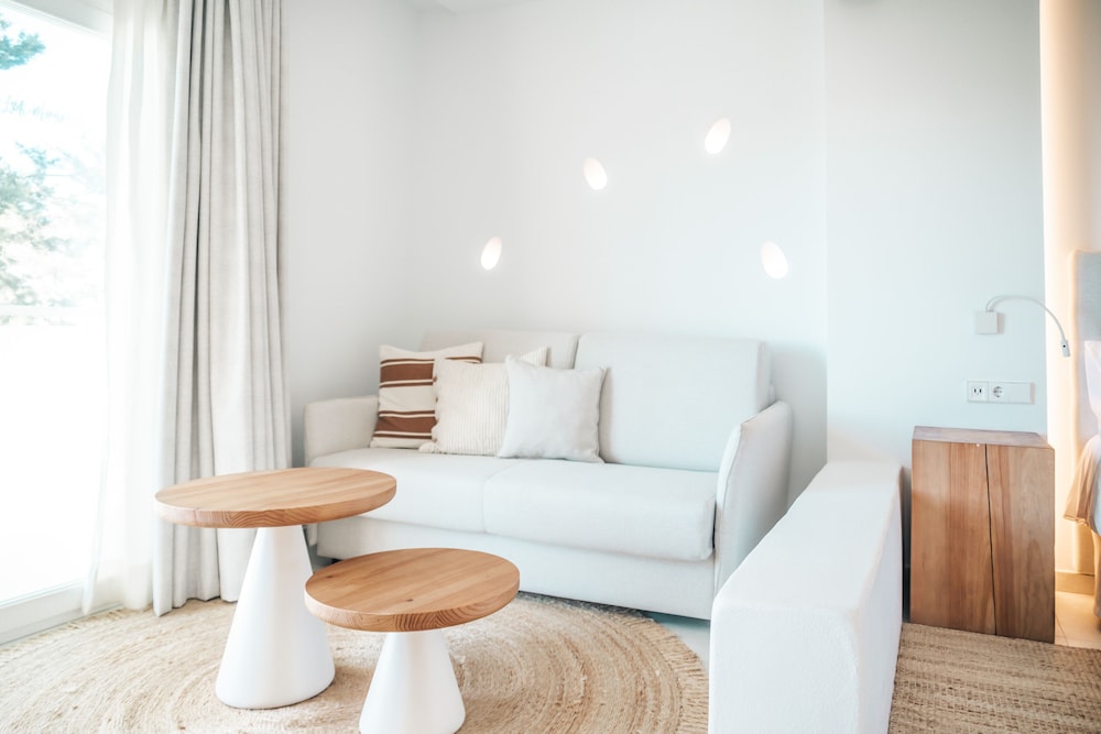 Hotel Boutique & Spa Las Mimosas Ibiza — Hotel rooms in San Antonio, Balearic Islands