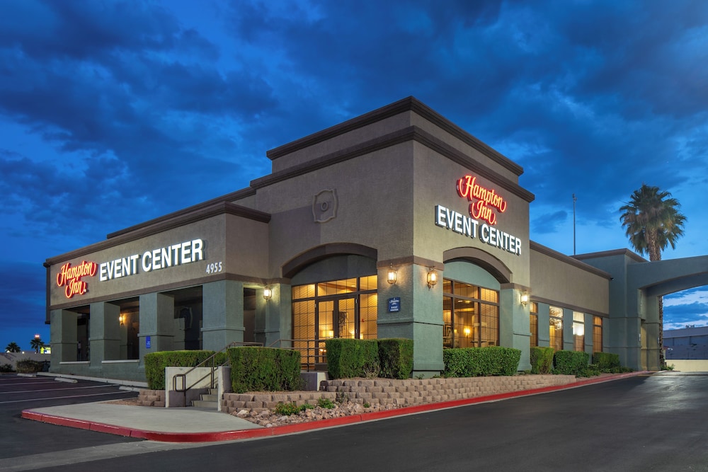 Hampton Inn Tropicana — Hotel building in Las Vegas, Nevada