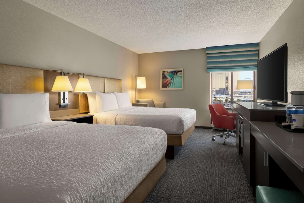 Hampton Inn Tropicana — Hotel rooms in Las Vegas, Nevada