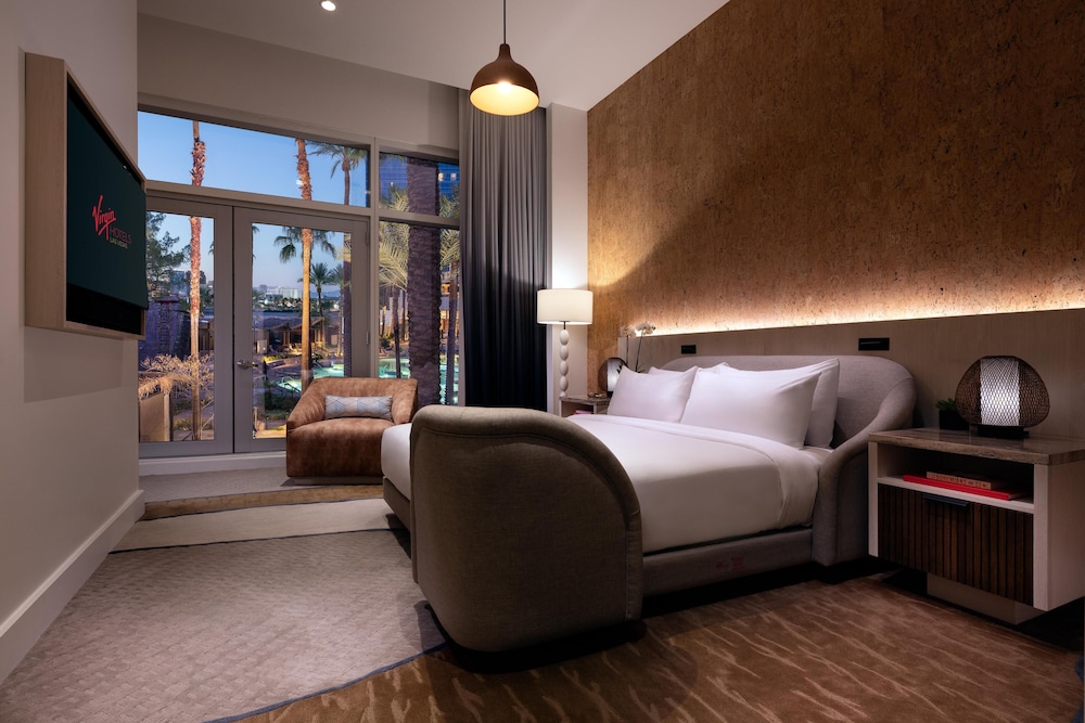 Virgin Hotel Las Vegas, Curio Collection by Hilton — Hotel rooms in Las Vegas, Nevada