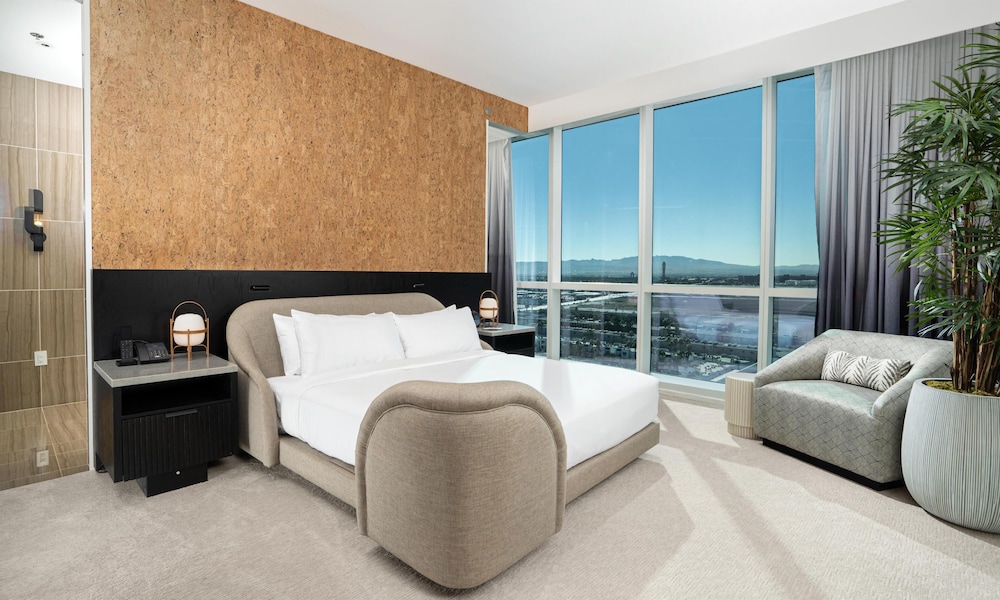 Virgin Hotel Las Vegas, Curio Collection by Hilton — Hotel rooms in Las Vegas, Nevada