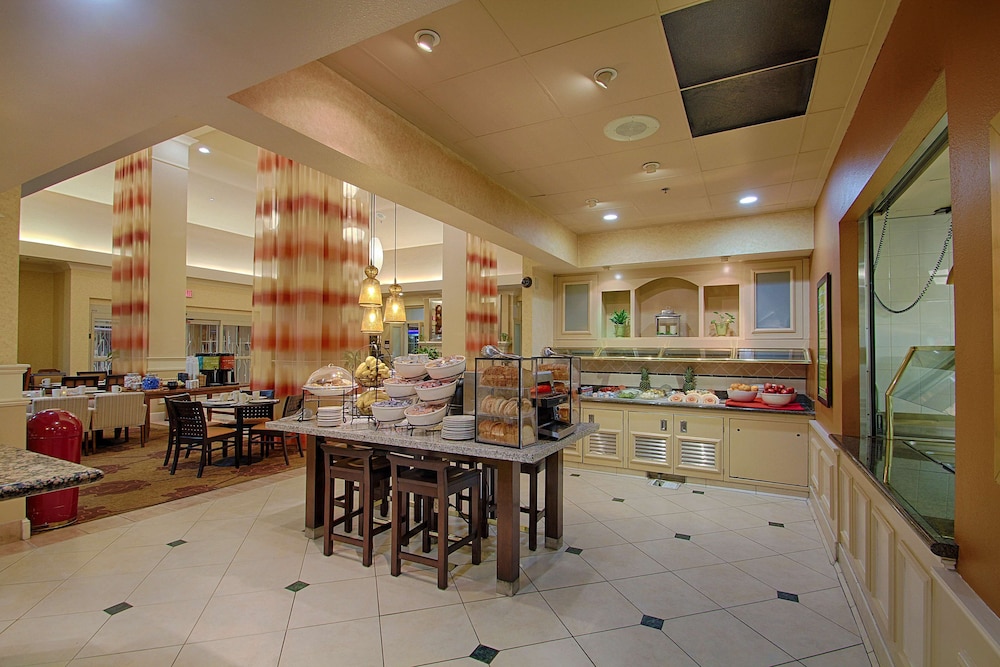 Hilton Garden Inn Las Vegas Strip South — Restaurant & bars in Las Vegas, Nevada