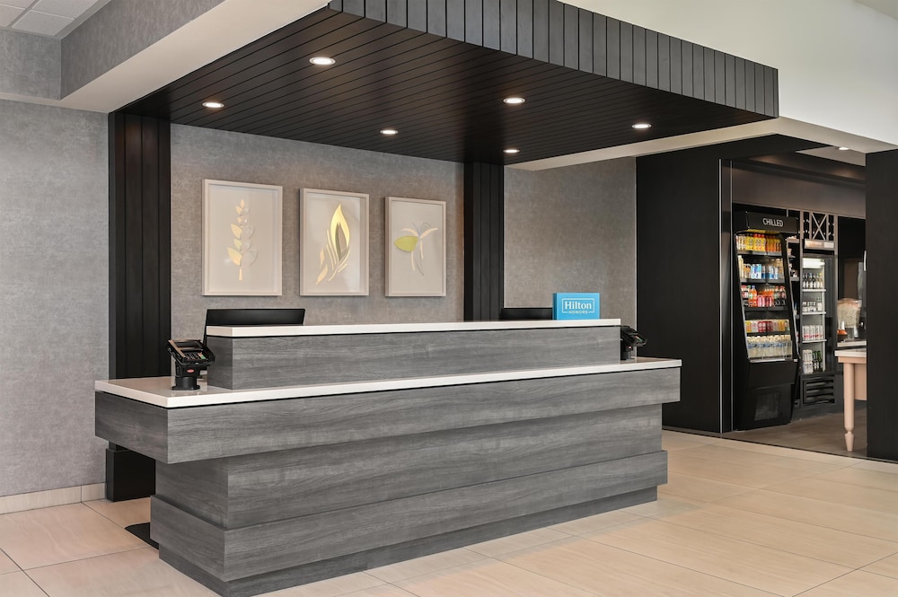 Hilton Garden Inn Las Vegas Strip South — Hotel building in Las Vegas, Nevada