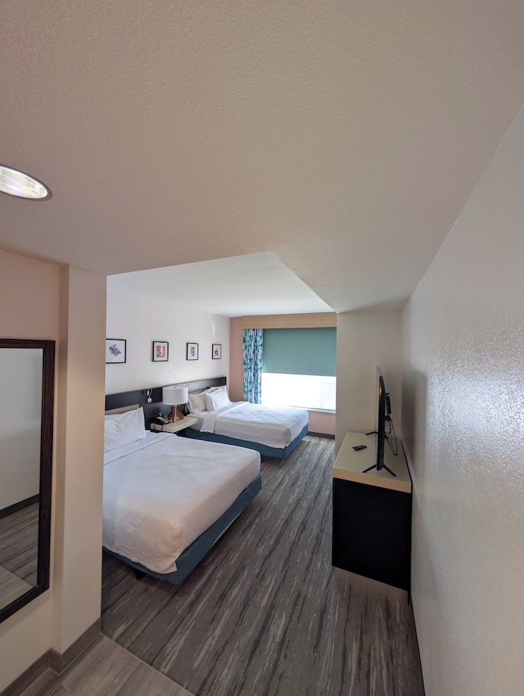 Hilton Garden Inn Las Vegas Strip South — Hotel rooms in Las Vegas, Nevada