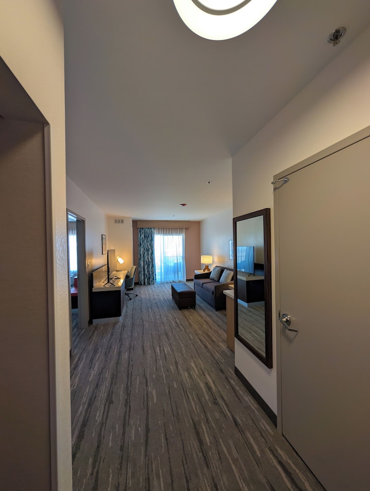 Hilton Garden Inn Las Vegas Strip South — Hotel rooms in Las Vegas, Nevada