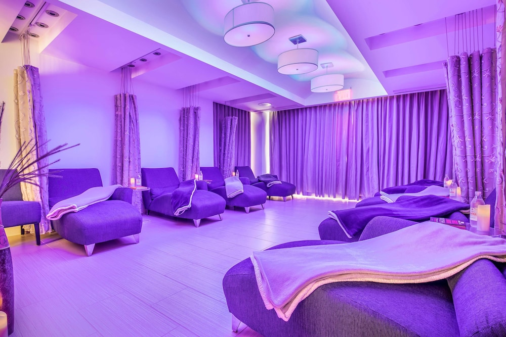 Hilton Grand Vacations Club on the Las Vegas Strip — Spa in Las Vegas, Nevada