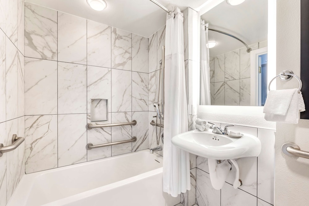 Hilton Grand Vacations Club on the Las Vegas Strip — Hotel rooms in Las Vegas, Nevada