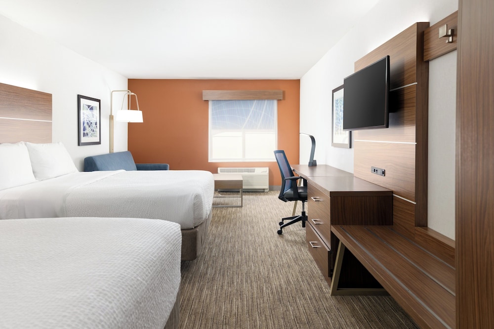 Holiday Inn Express & Suites Las Vegas SW - Spring Valley by IHG — Hotel rooms in Las Vegas, Nevada
