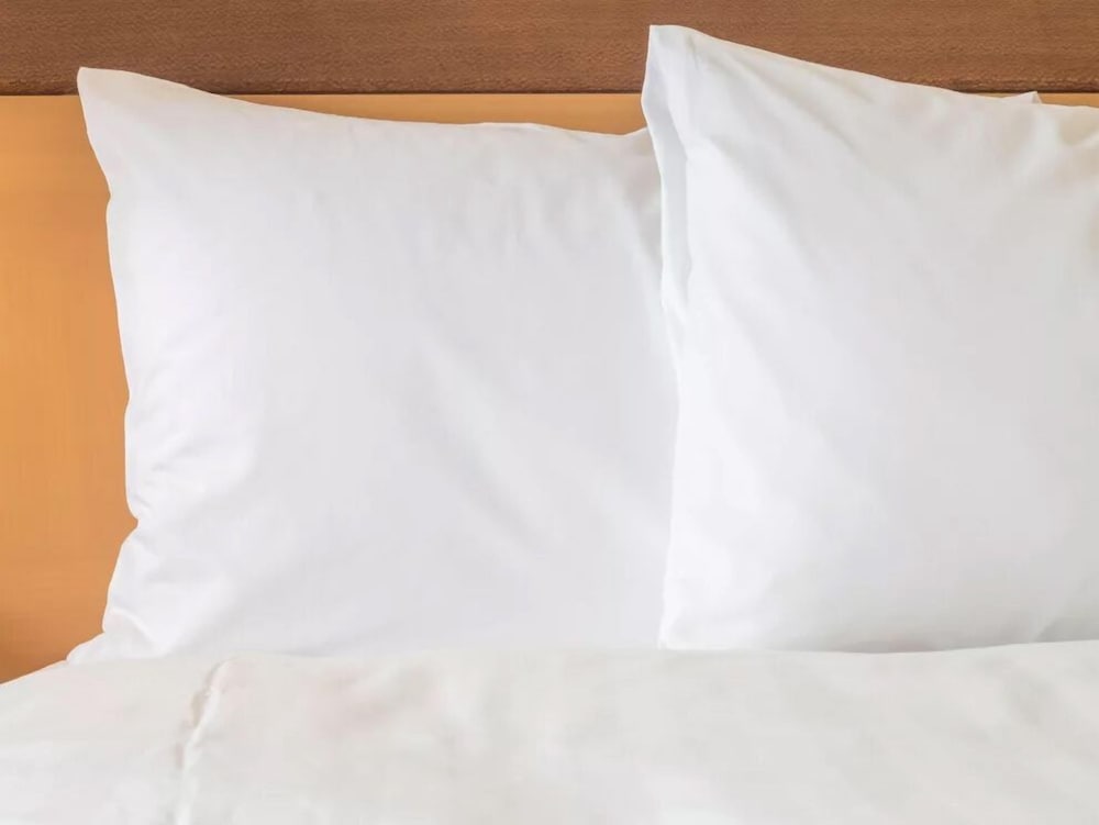 Holiday Inn Express & Suites Las Vegas SW - Spring Valley by IHG — Hotel rooms in Las Vegas, Nevada