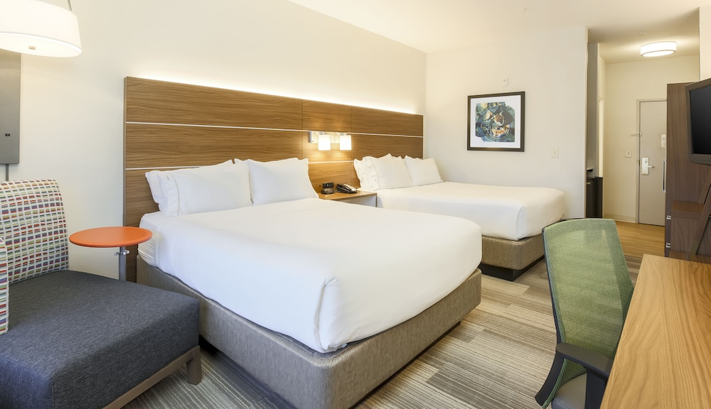 Holiday Inn Express Las Vegas - Stadium Area by IHG — Hotel rooms in Las Vegas, Nevada