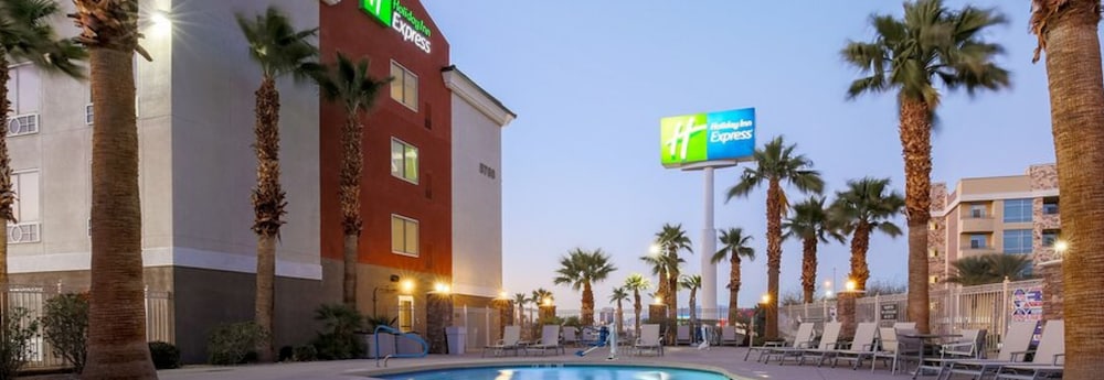 Holiday Inn Express Las Vegas - Stadium Area by IHG — Swimming pool in Las Vegas, Nevada