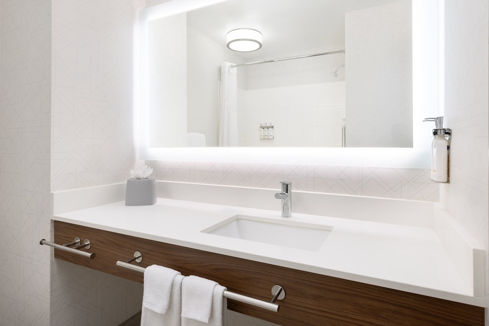 Holiday Inn Express Las Vegas - Stadium Area by IHG — Hotel rooms in Las Vegas, Nevada