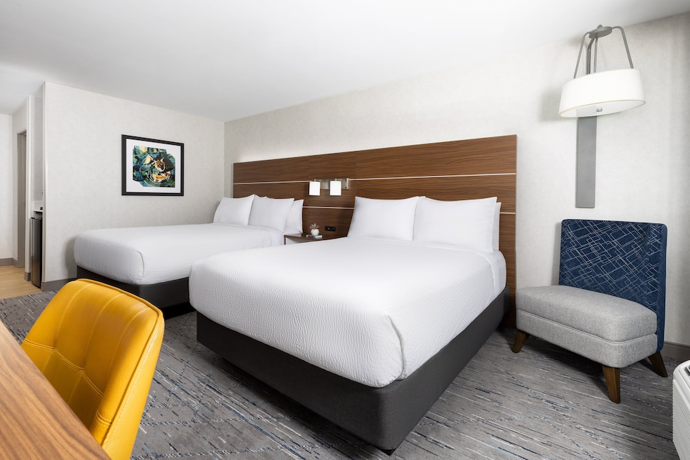 Holiday Inn Express Las Vegas - Stadium Area by IHG — Hotel rooms in Las Vegas, Nevada