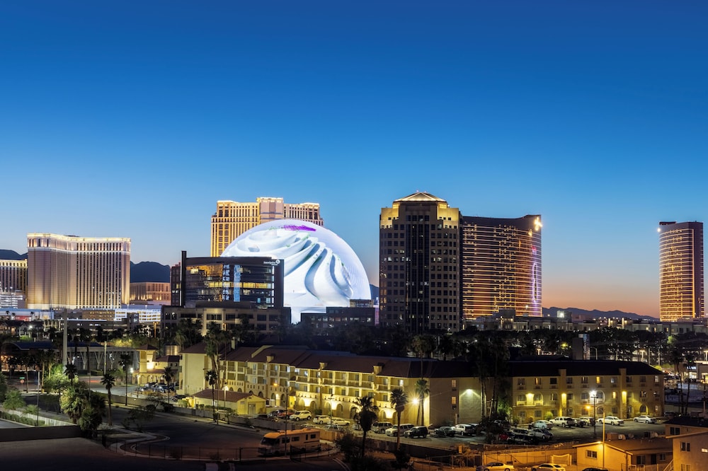 DoubleTree by Hilton Las Vegas East Flamingo — Attractions in the area in Las Vegas, Nevada