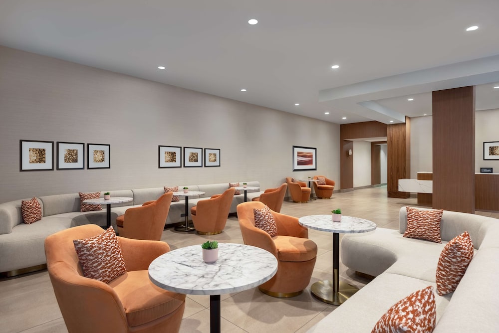 DoubleTree by Hilton Las Vegas East Flamingo — Restaurant & bars in Las Vegas, Nevada