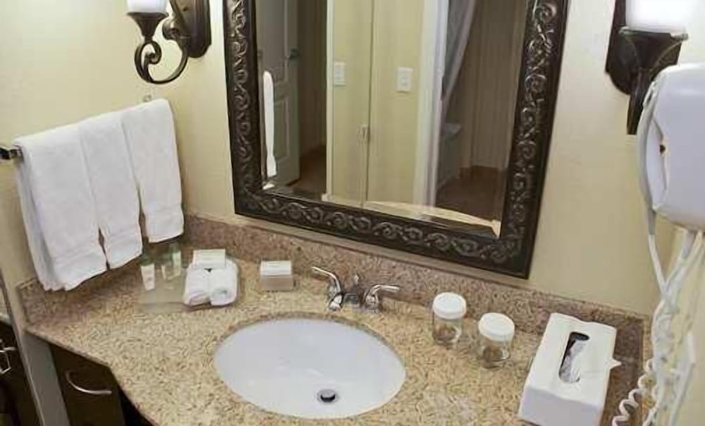 Homewood Suites by Hilton Las Vegas Airport — Hotel rooms in Las Vegas, Nevada