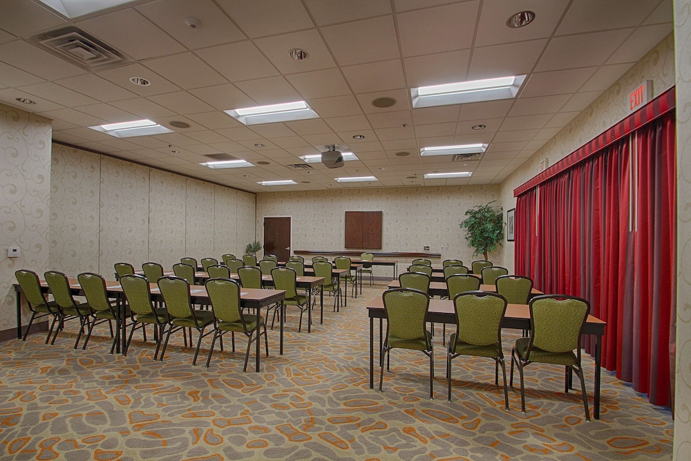 Homewood Suites by Hilton Las Vegas Airport — Hotel building in Las Vegas, Nevada