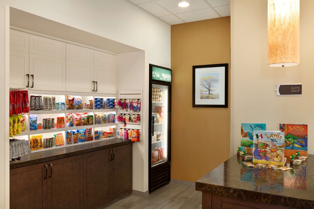 Homewood Suites by Hilton Las Vegas Airport — Restaurant & bars in Las Vegas, Nevada