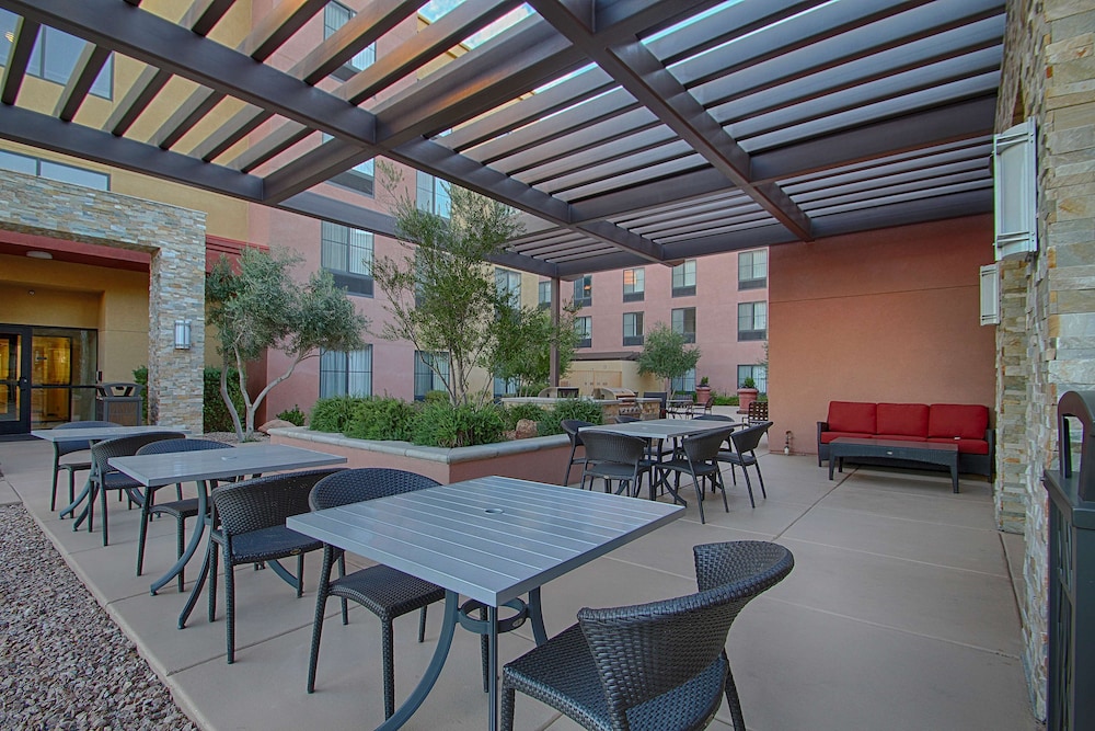 Homewood Suites by Hilton Las Vegas Airport — Hotel building in Las Vegas, Nevada