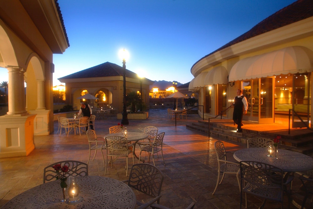 JW Marriott Las Vegas Resort & Spa — Restaurant & bars in Las Vegas, Nevada