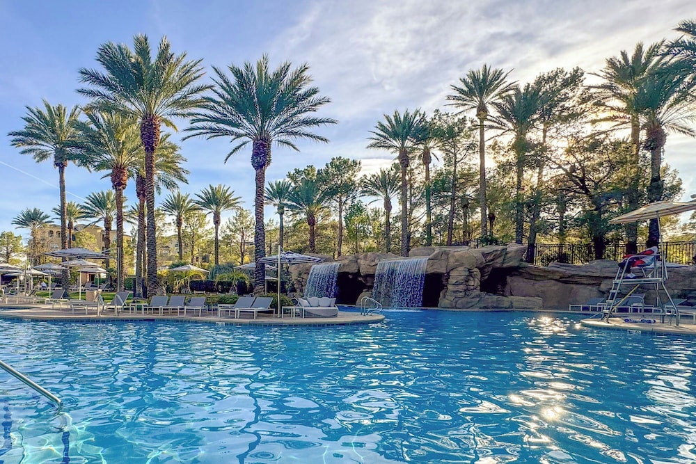 JW Marriott Las Vegas Resort & Spa — Swimming pool in Las Vegas, Nevada