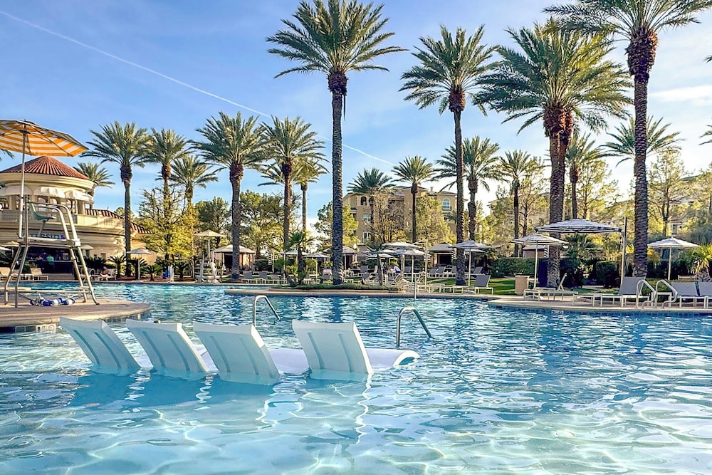 JW Marriott Las Vegas Resort & Spa — Swimming pool in Las Vegas, Nevada