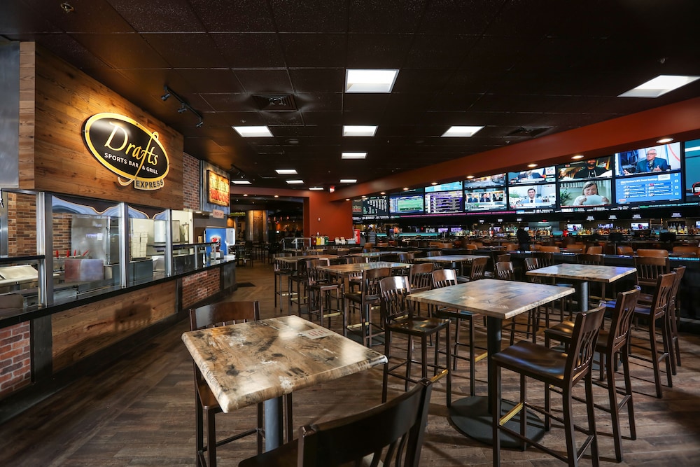 Westgate Las Vegas Resort & Casino — Restaurant & bars in Las Vegas, Nevada