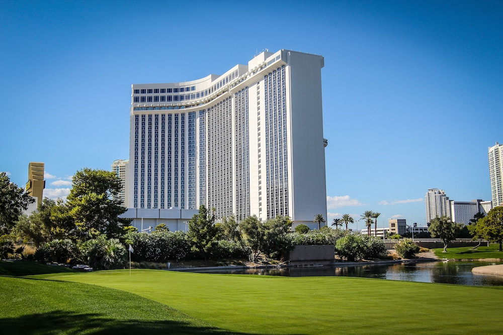 Westgate Las Vegas Resort & Casino — Hotel building in Las Vegas, Nevada