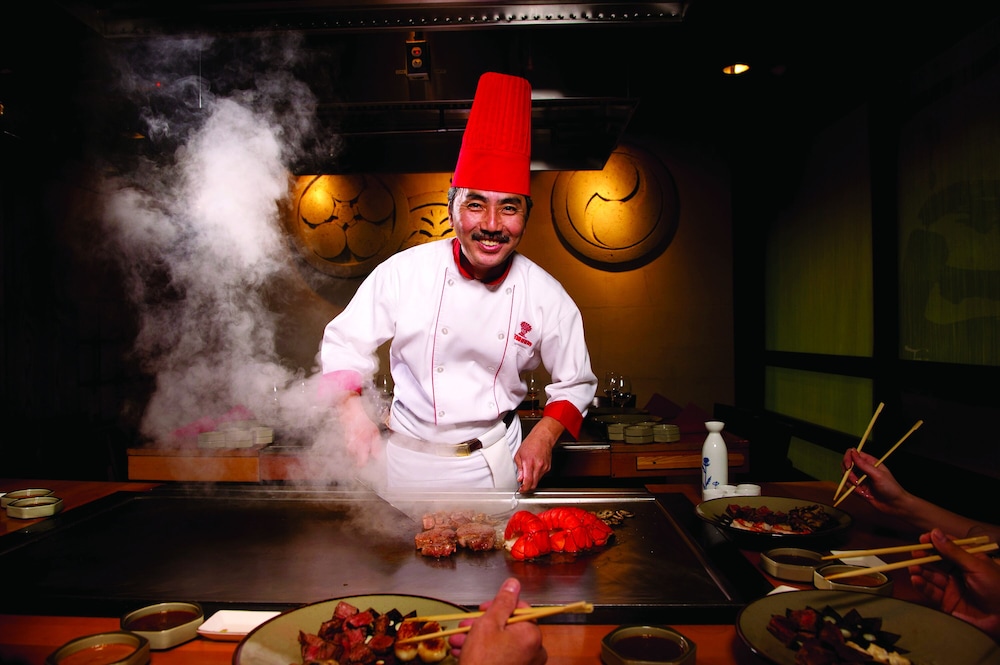 Westgate Las Vegas Resort & Casino — Restaurant & bars in Las Vegas, Nevada