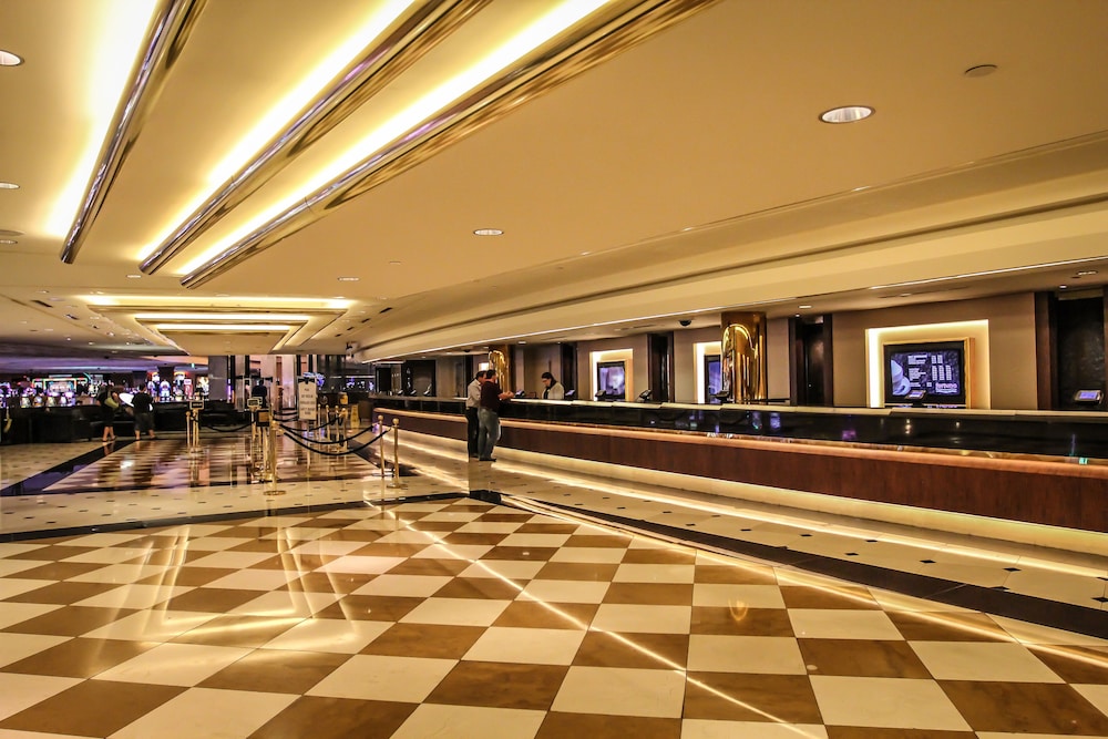 Westgate Las Vegas Resort & Casino — Hotel building in Las Vegas, Nevada