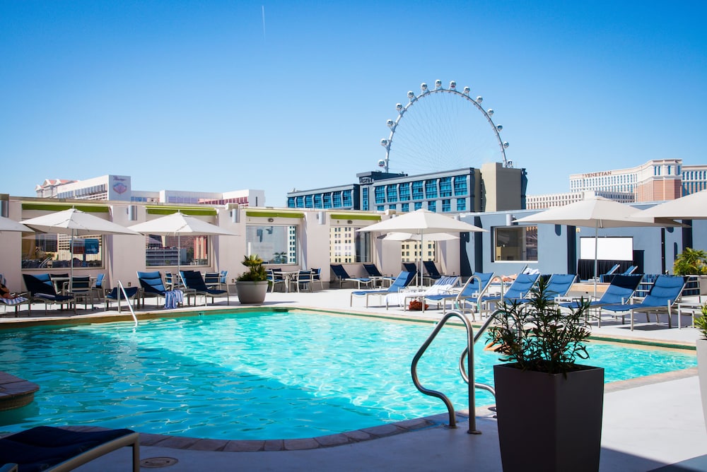 The Platinum Hotel — Main photo in Las Vegas, Nevada