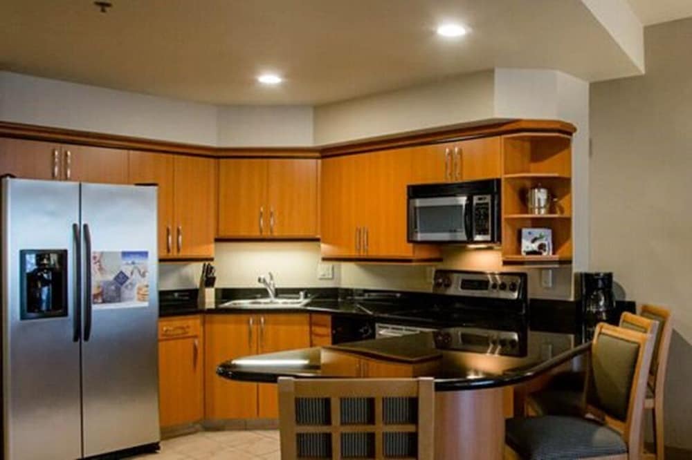 The Platinum Hotel — Hotel rooms in Las Vegas, Nevada
