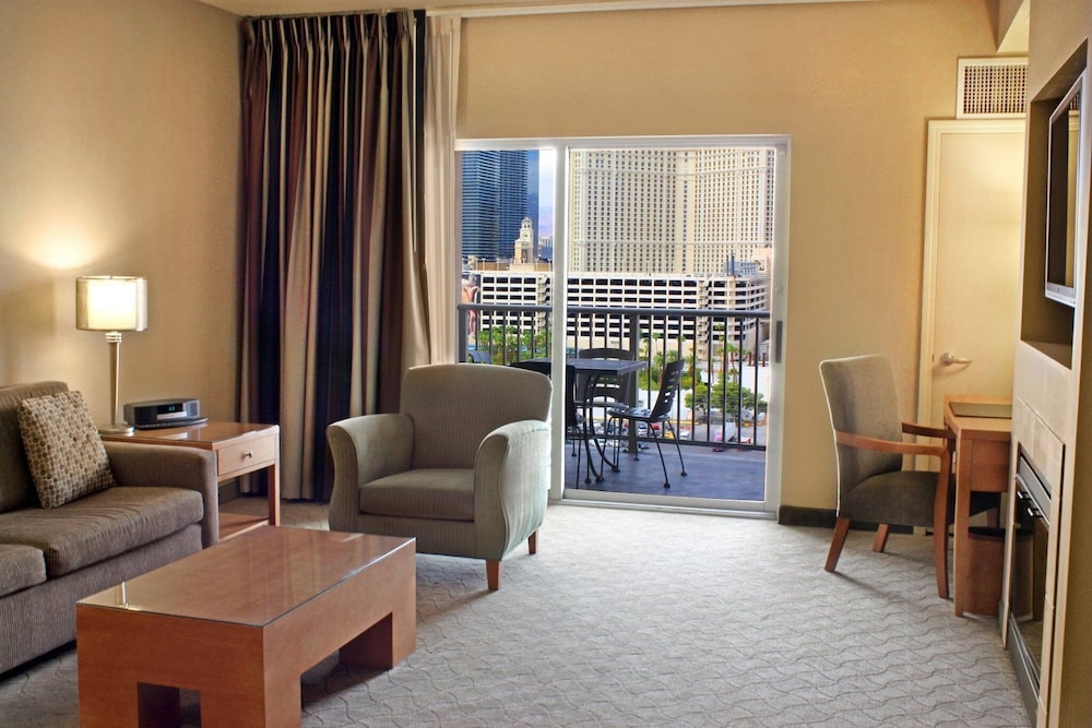 The Platinum Hotel — Hotel rooms in Las Vegas, Nevada