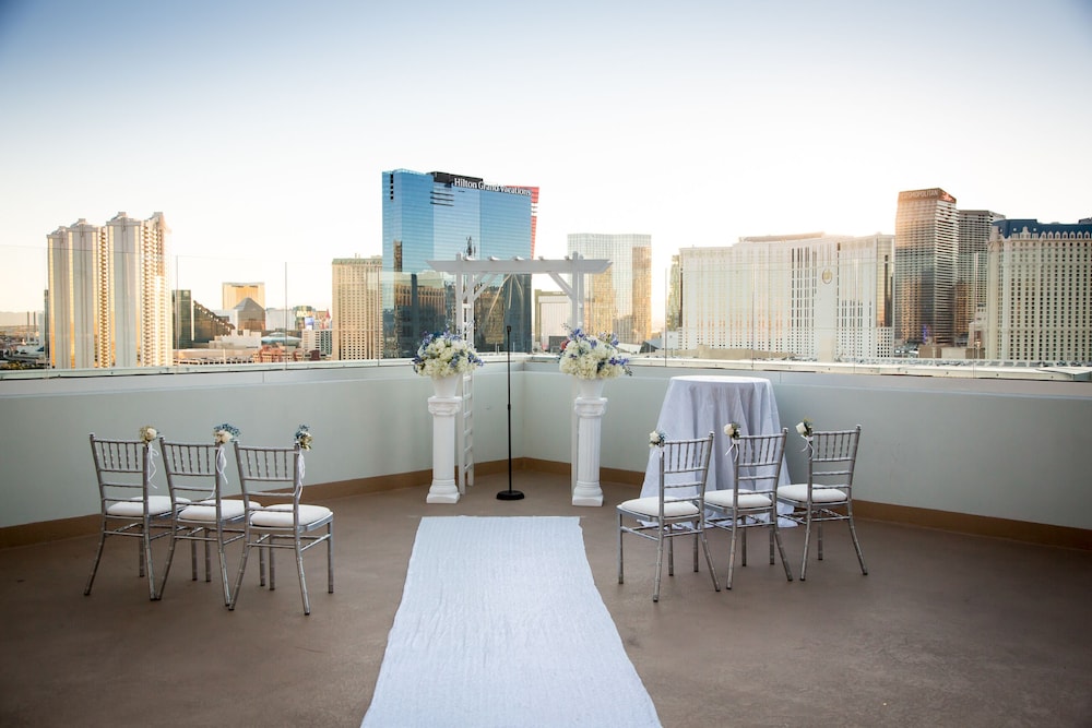 The Platinum Hotel — Attractions in the area in Las Vegas, Nevada