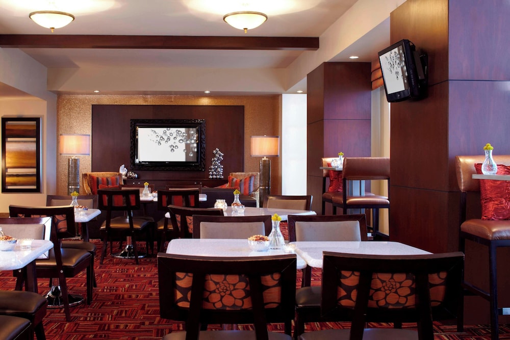 Renaissance Las Vegas Hotel — Restaurant & bars in Las Vegas, Nevada