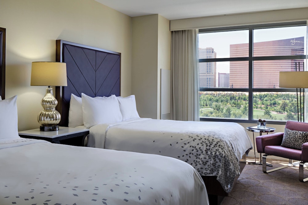 Renaissance Las Vegas Hotel — Hotel rooms in Las Vegas, Nevada