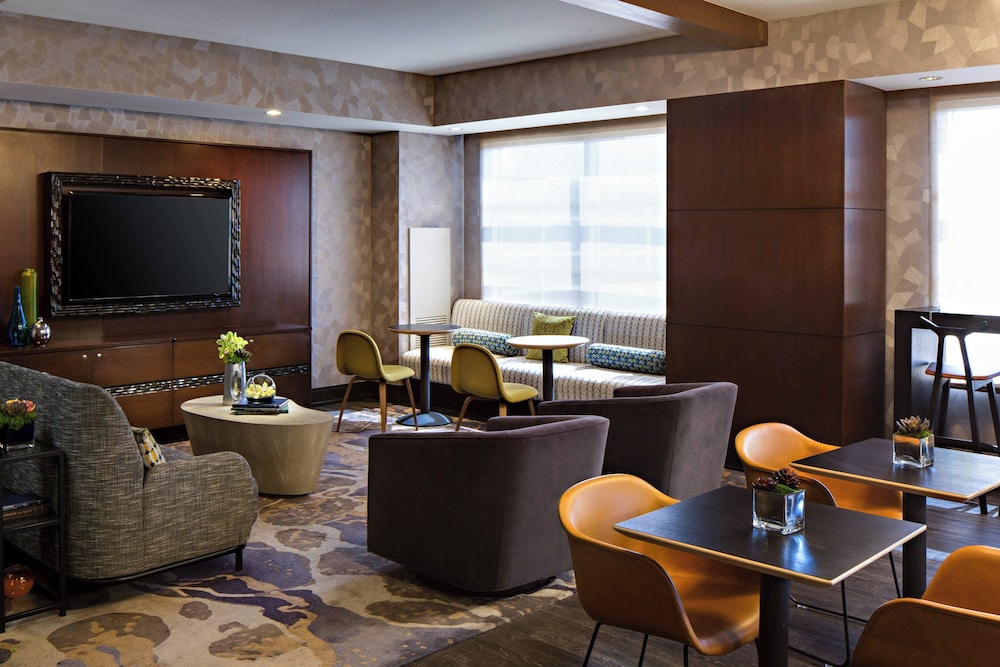 Renaissance Las Vegas Hotel — Restaurant & bars in Las Vegas, Nevada