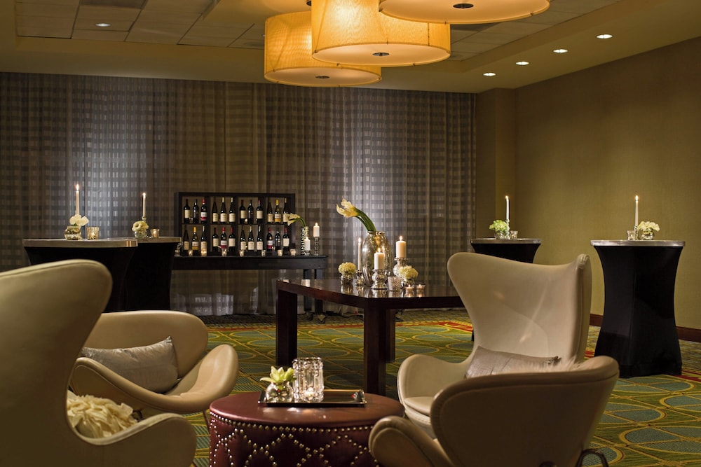Renaissance Las Vegas Hotel — Restaurant & bars in Las Vegas, Nevada