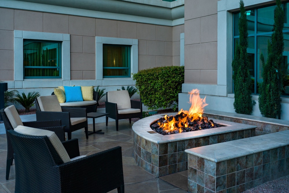 Residence Inn by Marriott Las Vegas Hughes Center — Hotel building in Las Vegas, Nevada