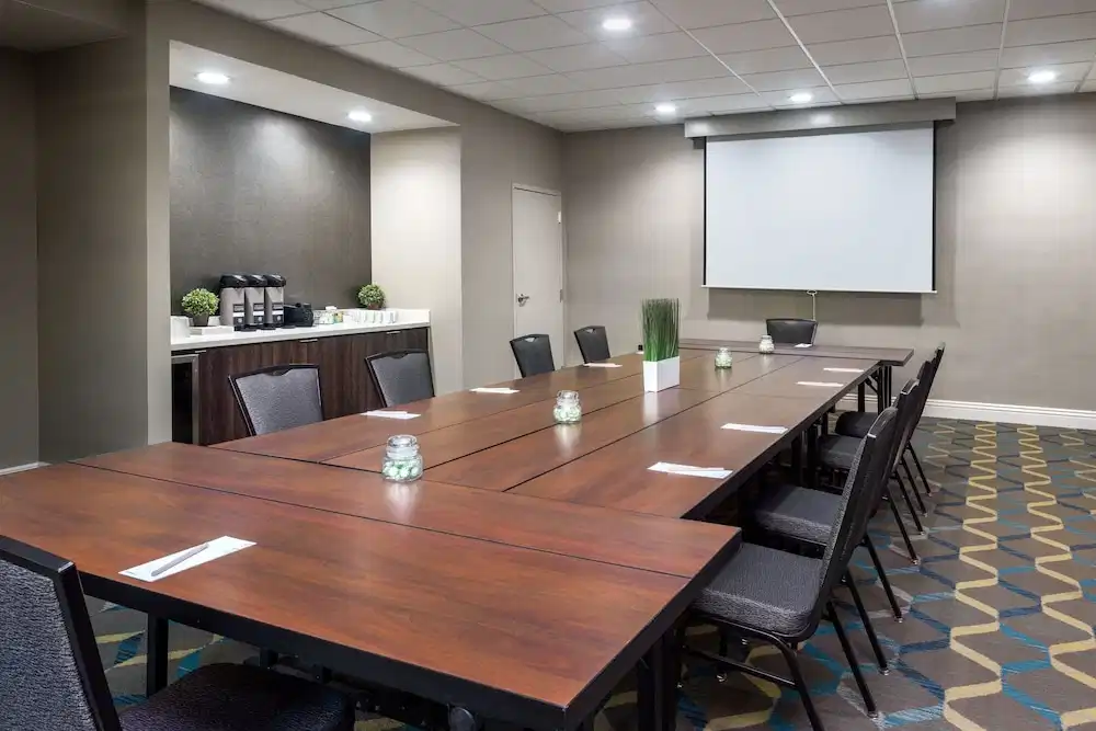 Residence Inn by Marriott Las Vegas Hughes Center — Hotel building in Las Vegas, Nevada