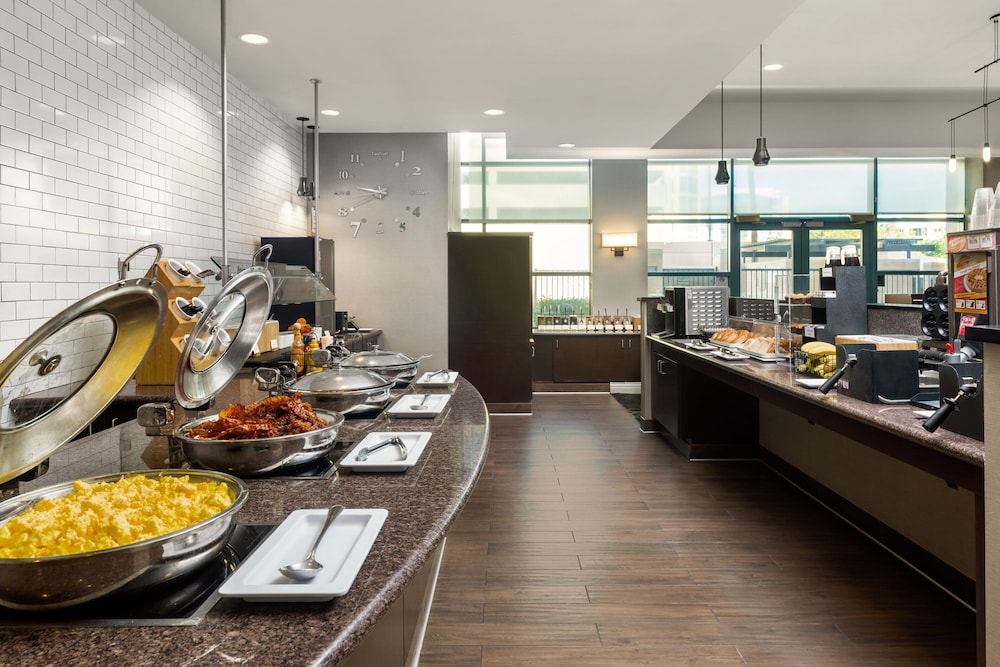 Residence Inn by Marriott Las Vegas Hughes Center — Restaurant & bars in Las Vegas, Nevada