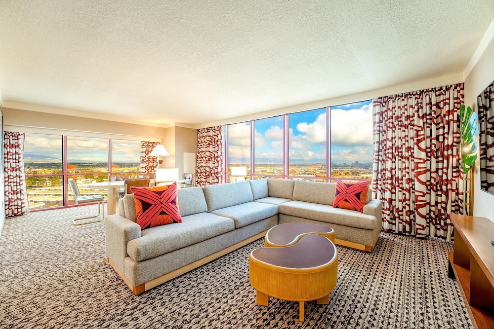 Rio Hotel & Casino, a Destination by Hyatt Hotel — Hotel rooms in Las Vegas, Nevada