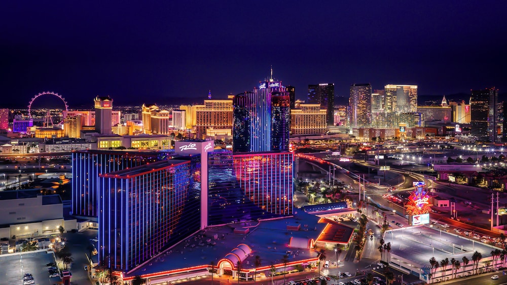 Rio Hotel & Casino, a Destination by Hyatt Hotel — Hotel building in Las Vegas, Nevada