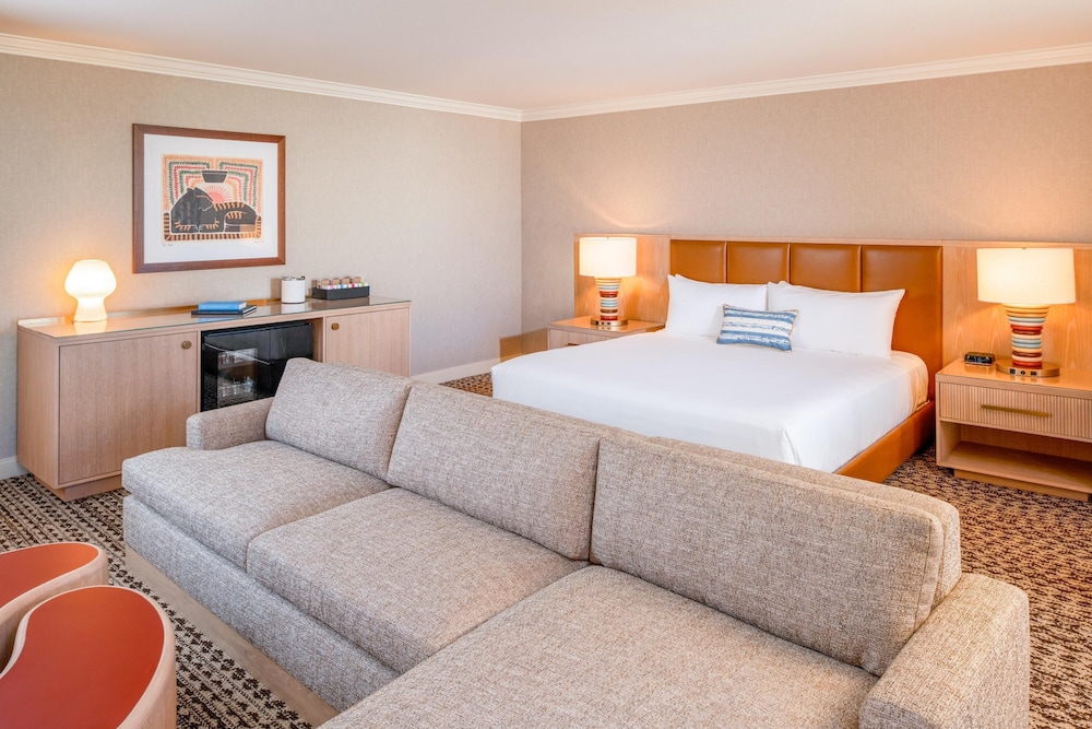 Rio Hotel & Casino, a Destination by Hyatt Hotel — Hotel rooms in Las Vegas, Nevada