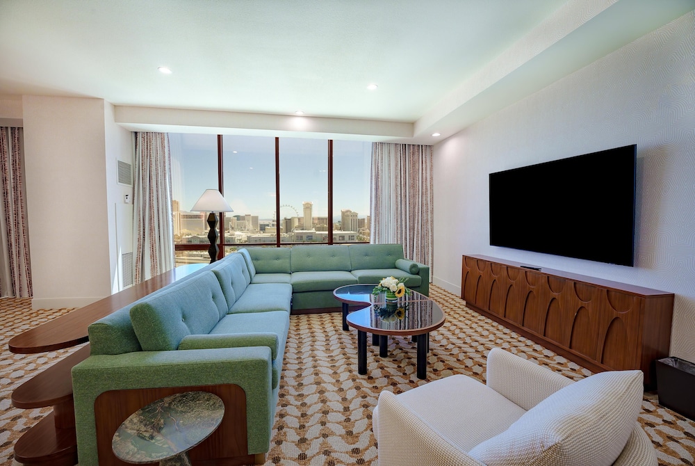 Rio Hotel & Casino, a Destination by Hyatt Hotel — Hotel rooms in Las Vegas, Nevada